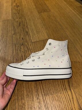 Converse Chuck Taylor All Star Lift Platform Mini Studs Women's 9 Egret